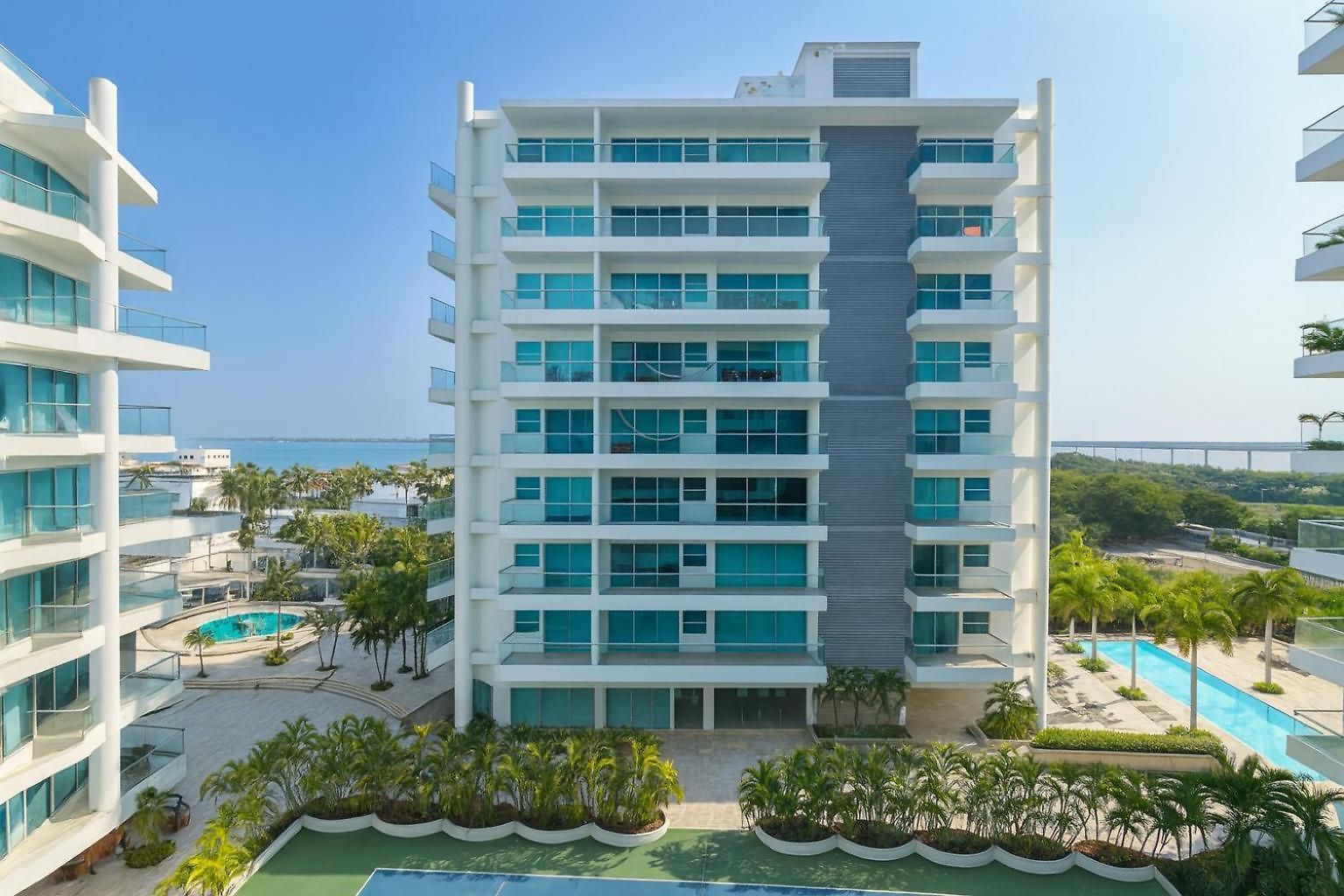 Extraordinario!! Salida Directa Playa Morros Apartamento